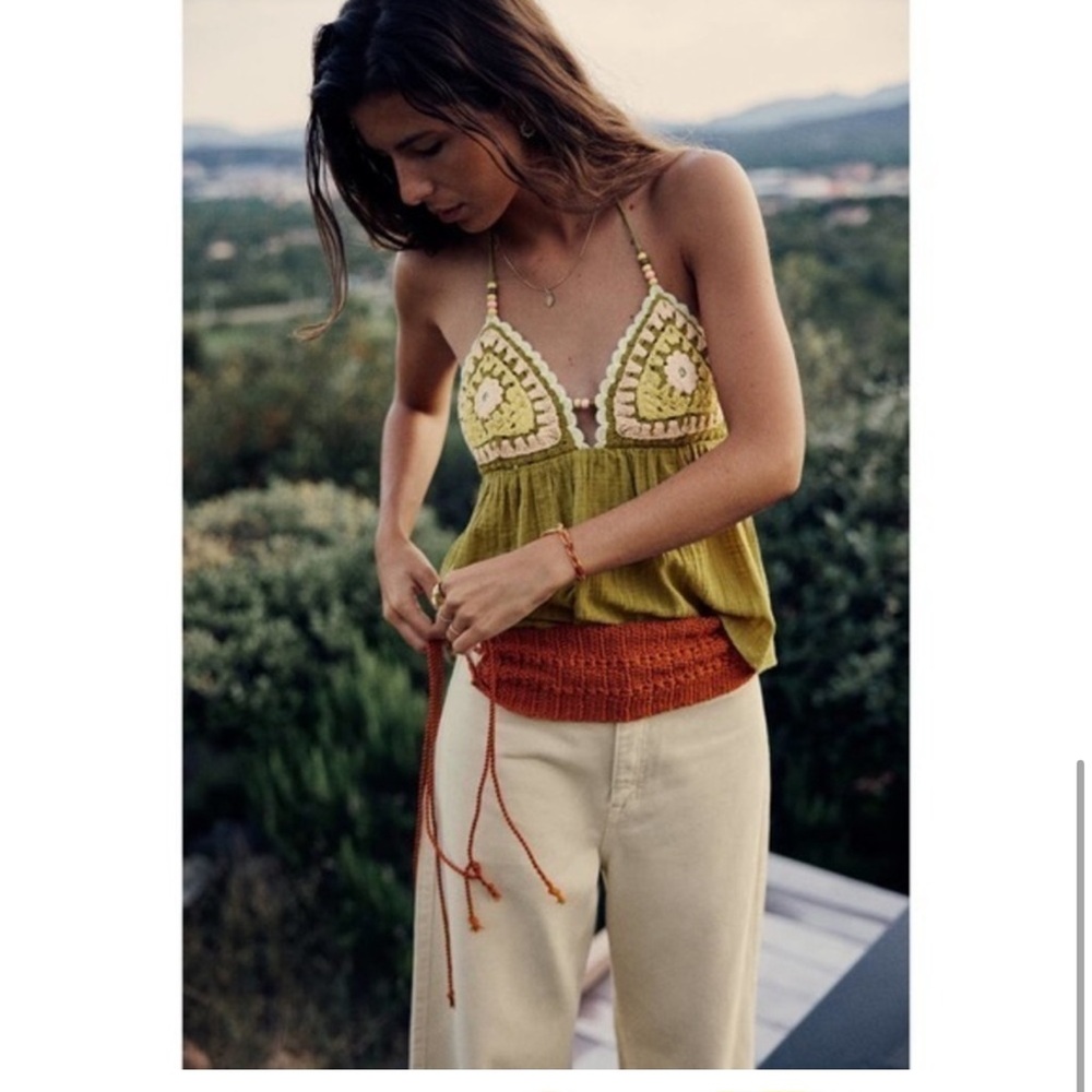 121 NWT ZARA BLOGGER FAVE CROCHET CONTRASTING TOP